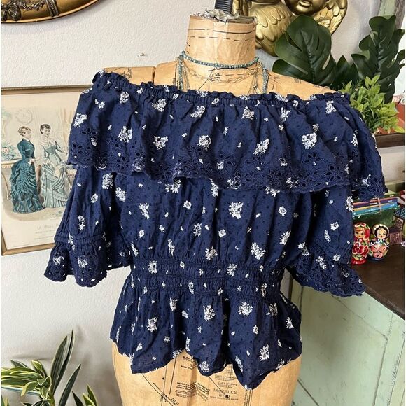 Universal Thread Navy Blue Eyelet Embroidery Floral Ruffle Off Shoulder Blouse S - Picture 1 of 9
